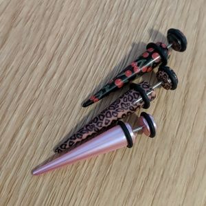 Mismatched faux tapers